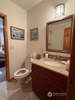 Bath - 48219 284th Ave SE, Enumclaw, WA 98022 photo 8 of 8