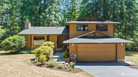 13301 NE 190th Pl, Woodinville, WA 98072