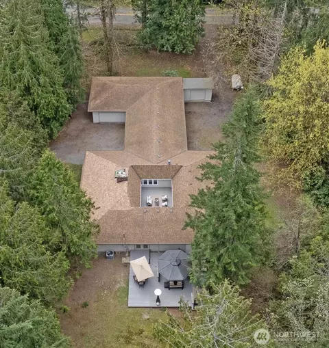15245 260th Ave SE, Issaquah, WA 98027