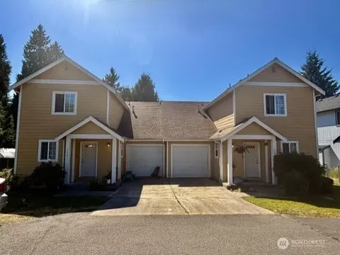 7903 115th St E, Puyallup, WA 98373