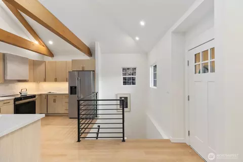 Entry Way - 8216 Interlake Ave N, Seattle, WA 98103 photo 3 of 3