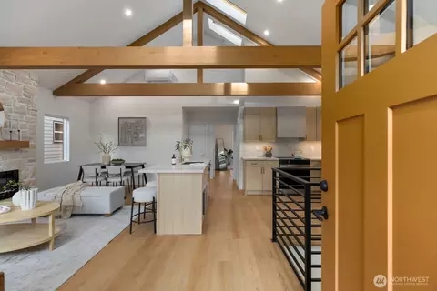 Entry Way - 8216 Interlake Ave N, Seattle, WA 98103 photo 1 of 3