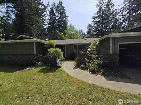 9633 65th Ln SE, Olympia, WA 98513