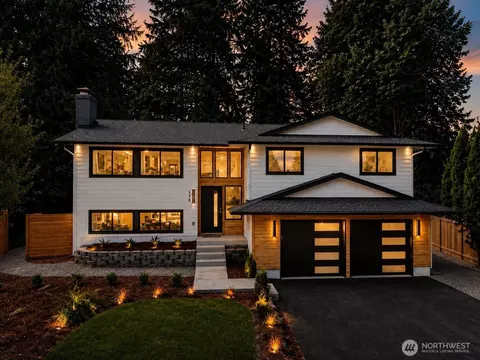 510 223rd St SW, Bothell, WA 98021