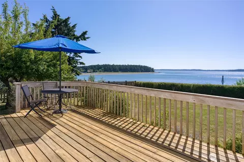 405 Lopez Rd, Lopez Island, WA 98261