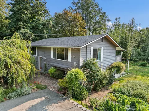 14005 51st Ave E, Tacoma, WA 98446