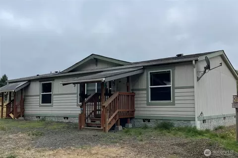 64 Cosset Ln, Lebam, WA 98554