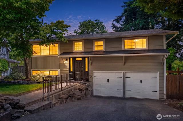 13426 121st Ave NE, Kirkland, WA 98034