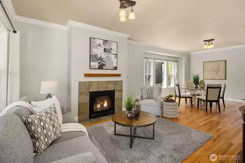 Living - 223 29th Ave E, Seattle, WA 98112 photo 1 of 3