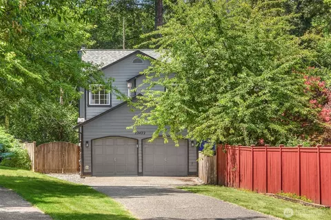 Exterior - 22422 15th Pl W, Bothell, WA 98021 photo 2 of 8