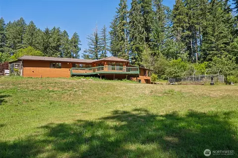Exterior - 470 E Murray Rd N, Grapeview, WA 98546 photo 5 of 8