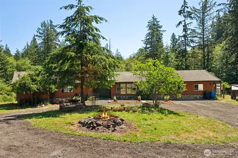 Exterior - 470 E Murray Rd N, Grapeview, WA 98546 photo 7 of 8