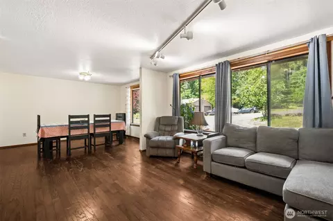 Living - 470 E Murray Rd N, Grapeview, WA 98546 photo 3 of 3
