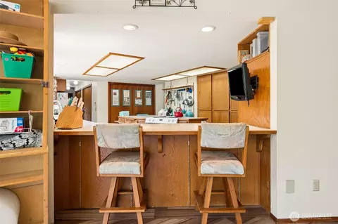 Kitchen - 470 E Murray Rd N, Grapeview, WA 98546 photo 4 of 4
