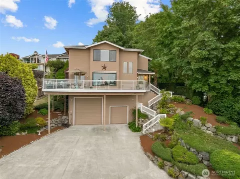 28910 Sound View Dr S, Des Moines, WA 98198