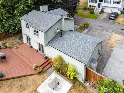 9834 NE 140th Pl, Kirkland, WA 98034
