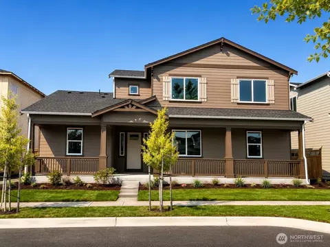 22876 SE Oak St, Black Diamond, WA 98010