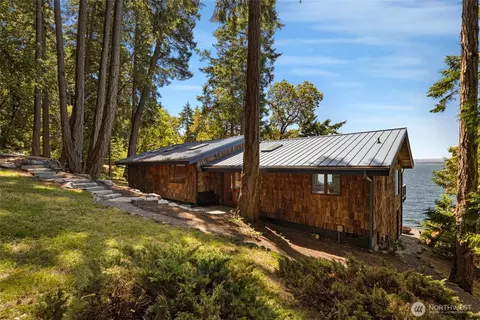 449 Madrona Dr, Friday Harbor, WA 98250