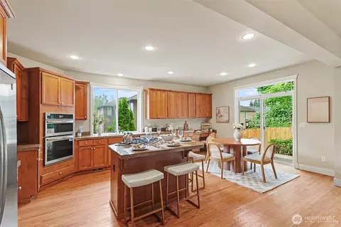 Kitchen - 4008 167th Pl SE, Bothell, WA 98012 photo 1 of 4