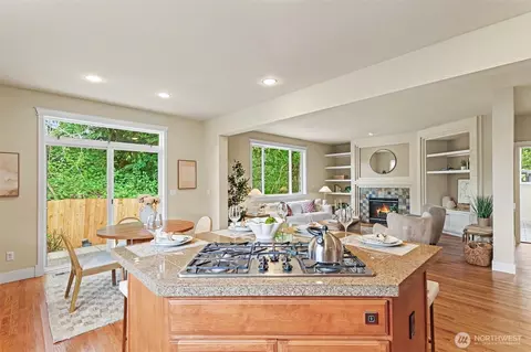 Kitchen - 4008 167th Pl SE, Bothell, WA 98012 photo 3 of 4