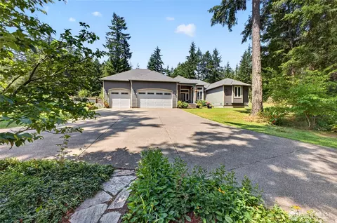 3881 Seabeck Hwy NW, Bremerton, WA 98312