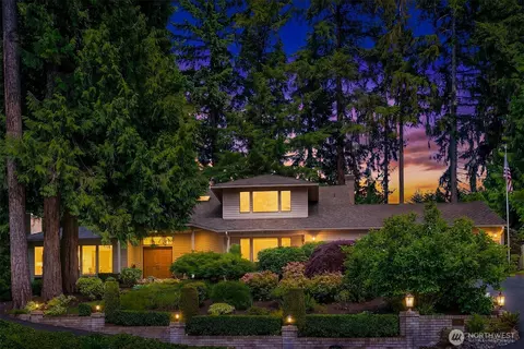4320 143rd Pl NE, Bellevue, WA 98007