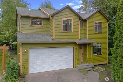 19414 77th Pl NE, Kenmore, WA 98028