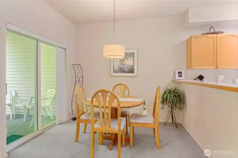 Dining - 12109 NE 171st Pl #B102, Bothell, WA 98011 photo 1 of 1