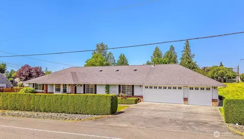 8709 8th St SE, Lake Stevens, WA 98258