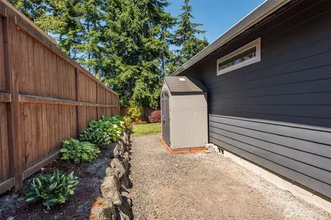 Exterior - 160 Blue Glacier Loop, Sequim, WA 98382 photo 7 of 11