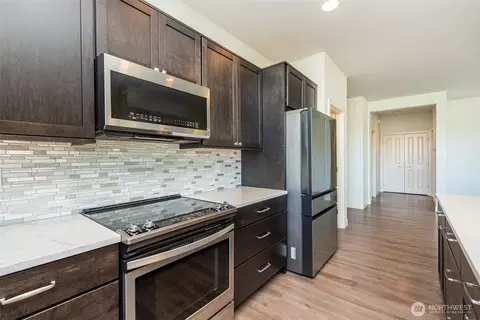 Kitchen - 160 Blue Glacier Loop, Sequim, WA 98382 photo 4 of 5