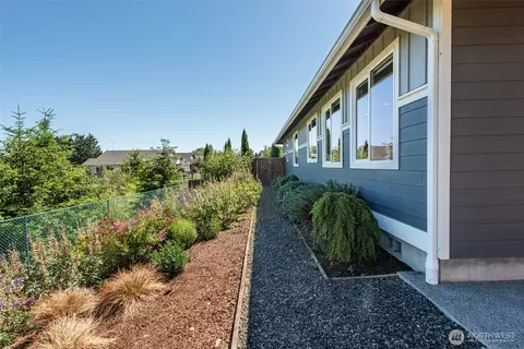 Exterior - 160 Blue Glacier Loop, Sequim, WA 98382 photo 8 of 11