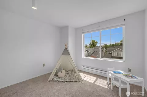 Bedroom - 201 127th St SE #A, Everett, WA 98208 photo 4 of 5