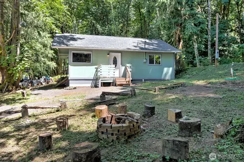 2461 W Deegan Rd W, Shelton, WA 98584