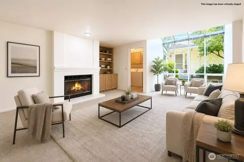 Living - 2009 Mill Pointe Dr SE, Bothell, WA 98012 photo 1 of 6