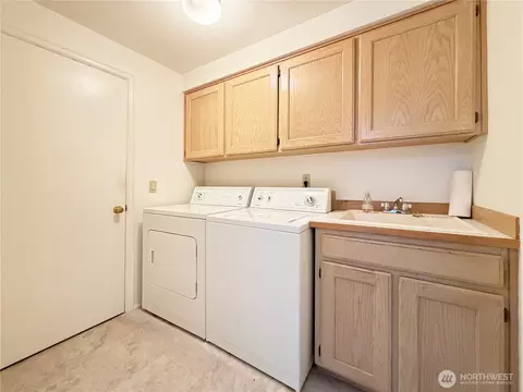 Other - 2009 Mill Pointe Dr SE, Bothell, WA 98012 photo 3 of 7