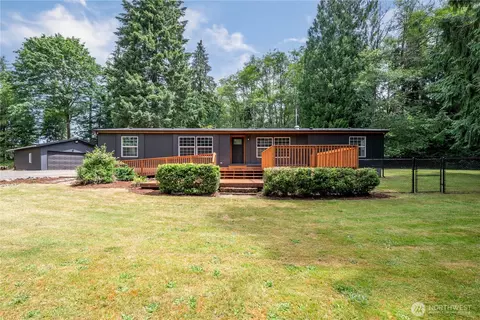 194 Ball Park Dr, Kelso, WA 98626