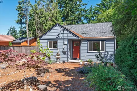 9111 Newgrove Ave SW, Lakewood, WA 98498
