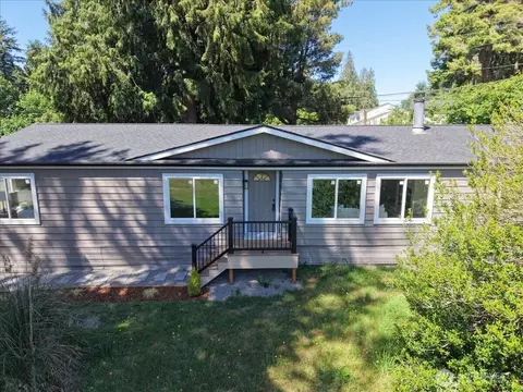 7410 Old Military Rd #1A, Bremerton, WA 98311
