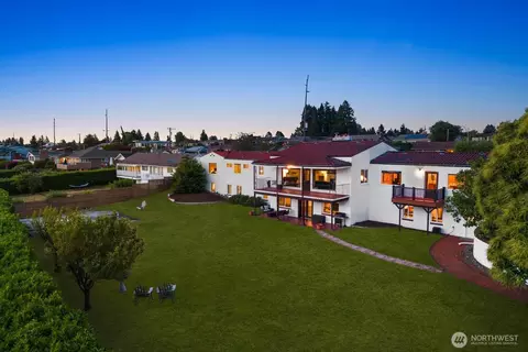 1736 S Jackson Ave, Tacoma, WA 98465