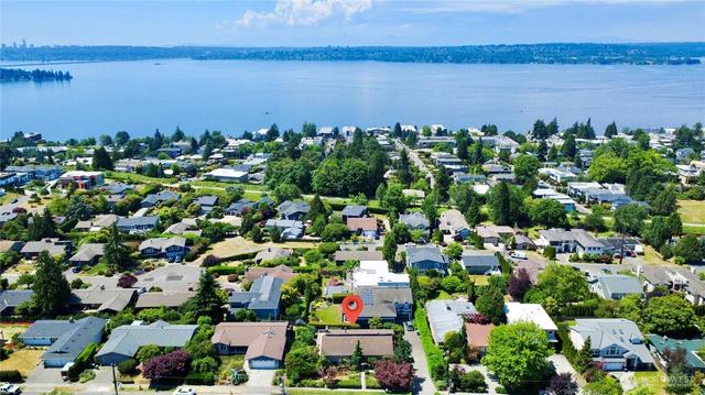 6225 106th Ave NE, Kirkland, WA 98033