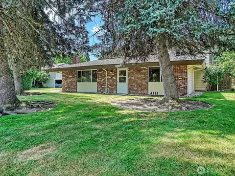 Exterior - 411 213th Pl SW #12A, Bothell, WA 98021 photo 2 of 5