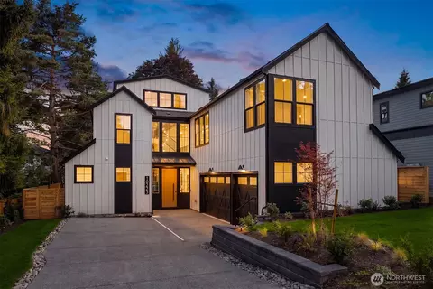 10223 NE 24th St, Bellevue, WA 98004