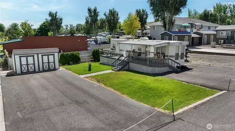 7037 E Hwy 262 Apt 60 61 #60  61, Othello, WA 99344