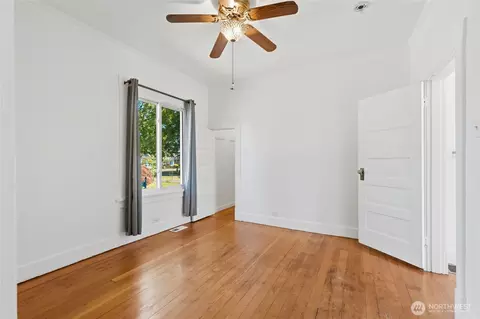 Bedroom - 2312 Baker Ave, Everett, WA 98201 photo 1 of 2