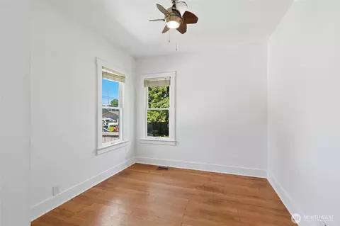 Bedroom - 2312 Baker Ave, Everett, WA 98201 photo 2 of 2