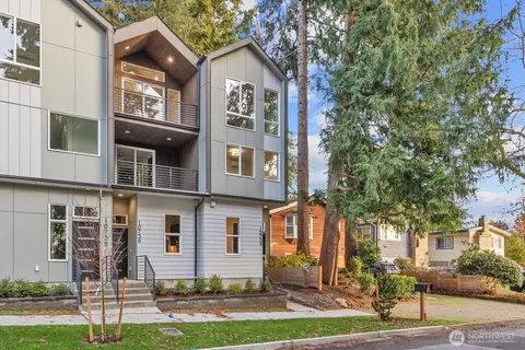 10736 Interlake Ave N, Seattle, WA 98133