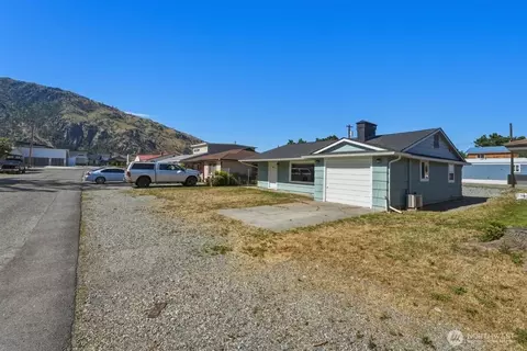 Other - 607 S 1st St, Brewster, WA 98812 photo 2 of 6