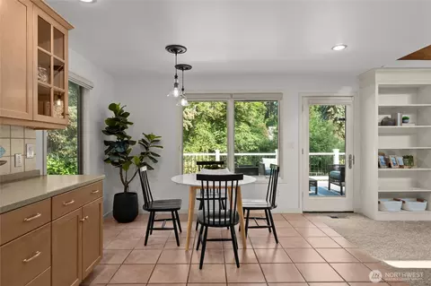 Dining - 14503 27th Dr SE, Mill Creek, WA 98012 photo 3 of 4