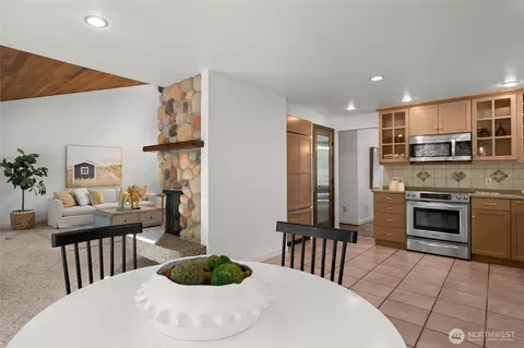 Dining - 14503 27th Dr SE, Mill Creek, WA 98012 photo 4 of 4